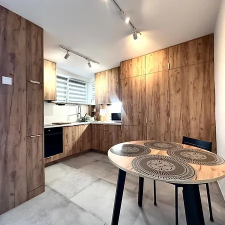 Nozownicza 35 - Balcony Apartament *